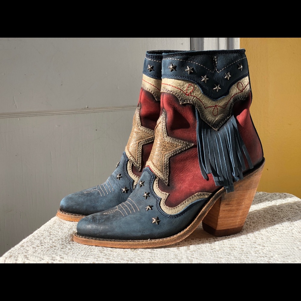 LIBERTY BLACK Booties sz 7 American Theme Handmade